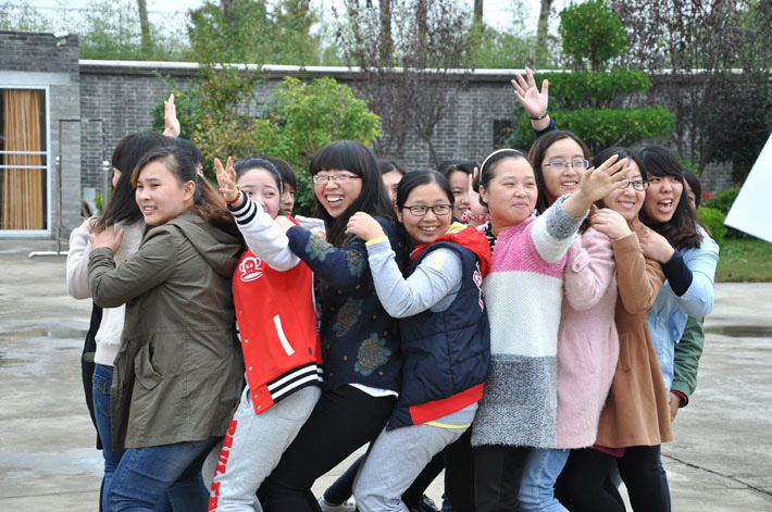 熱烈慶祝鹽城思科2014年Q3季度優(yōu)秀員工表彰大會(huì)圓滿舉行！
